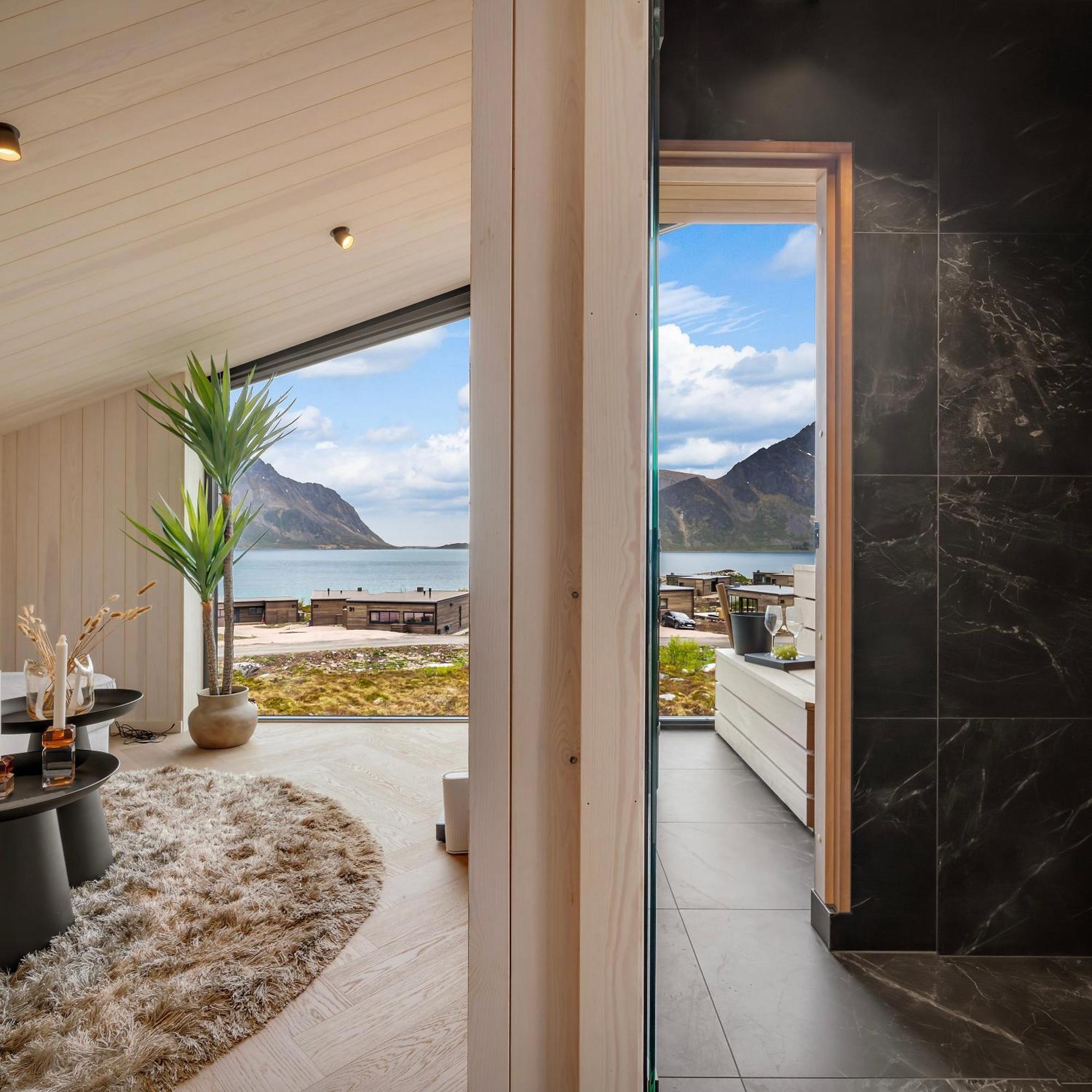 New! Spectacular In Lofoten Villa Kleppstad